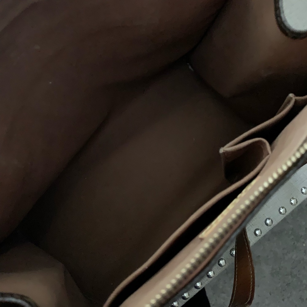 SOLD 💯 Auth Louis Vuitton Popincourt purse *Firm* - Picture 6 of 8